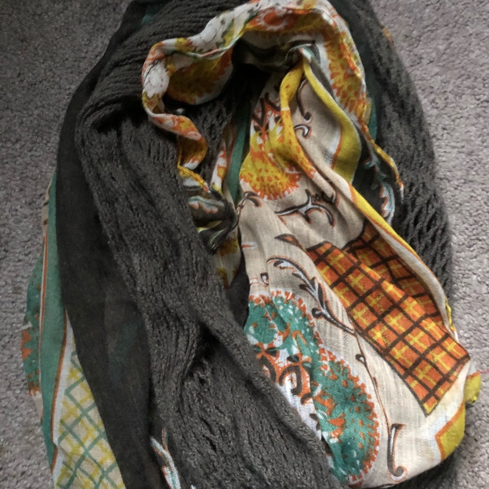Infinity scarf